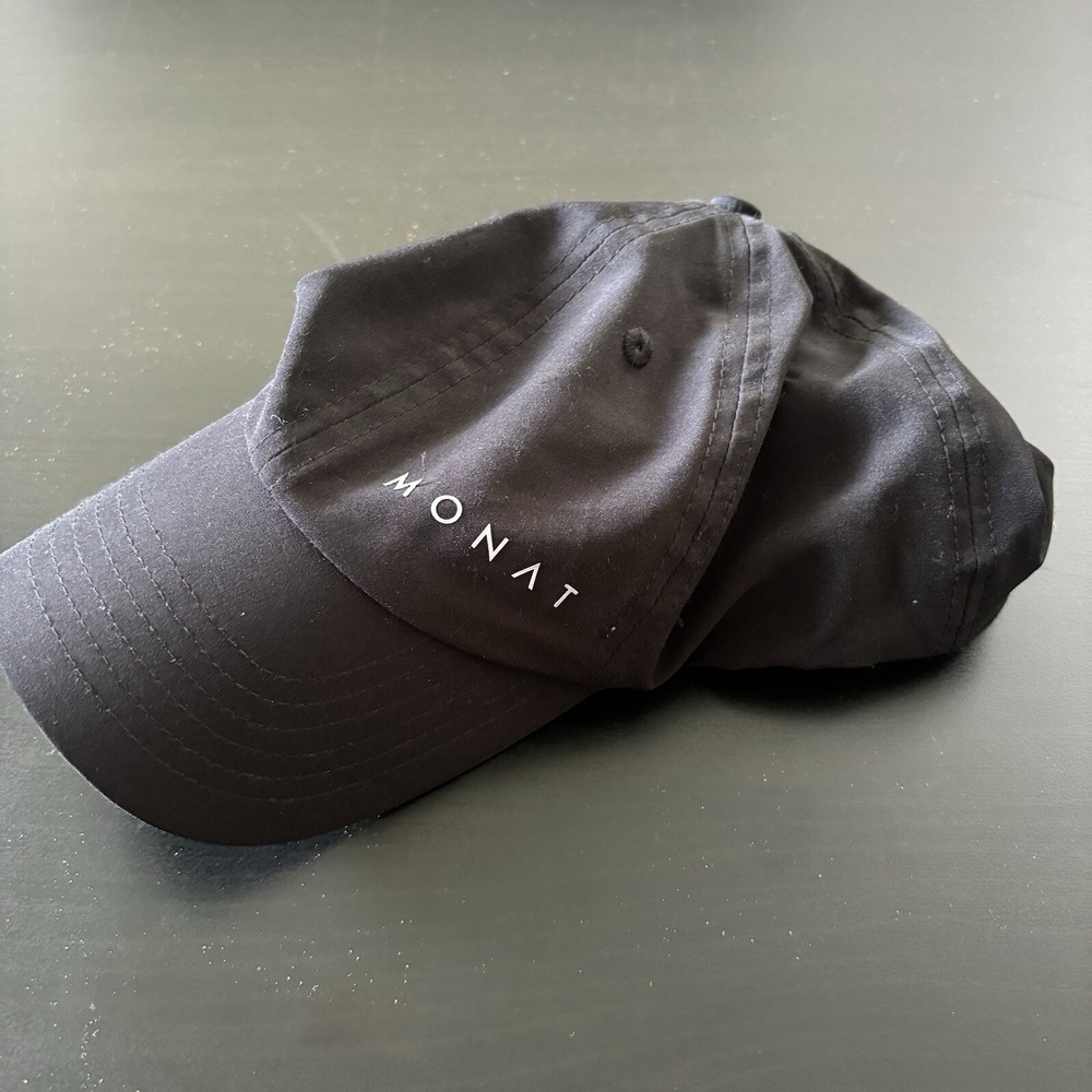 Monat‎ Black Running Hat Stretch Strapback OSFM